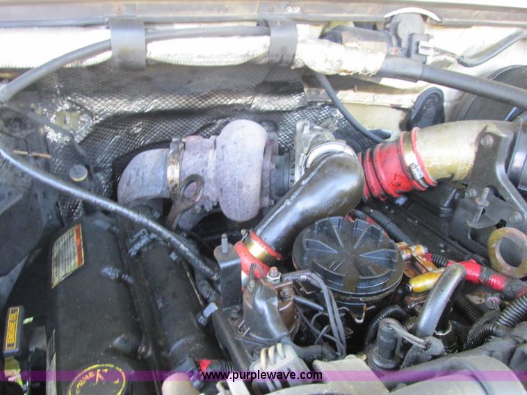 image for item F5322 1995 Ford F350 XLT Crew Cab pickup truck