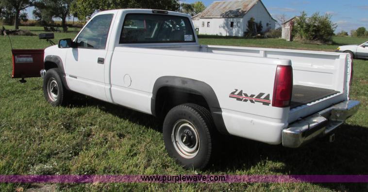 image for item F5323 1999 Chevrolet 2500 pickup truck