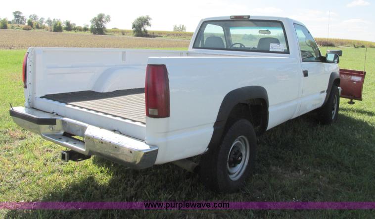 image for item F5323 1999 Chevrolet 2500 pickup truck