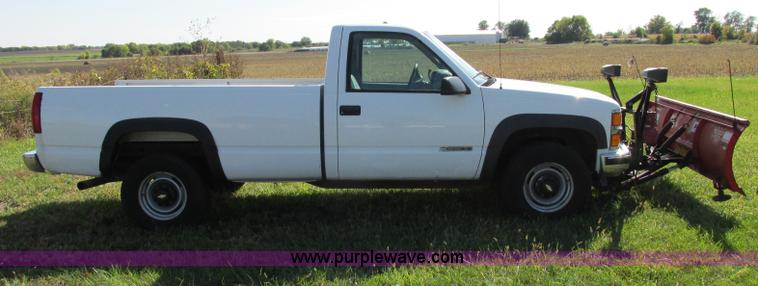image for item F5323 1999 Chevrolet 2500 pickup truck