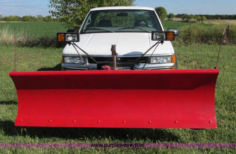 image for item F5323 1999 Chevrolet 2500 pickup truck