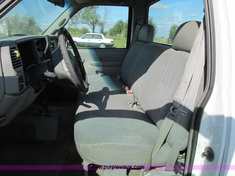 image for item F5323 1999 Chevrolet 2500 pickup truck