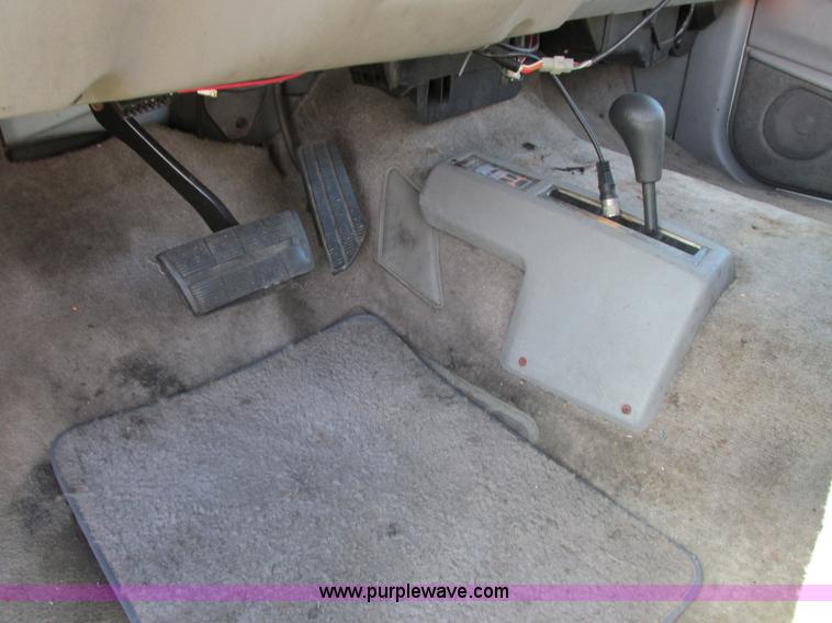 image for item F5323 1999 Chevrolet 2500 pickup truck