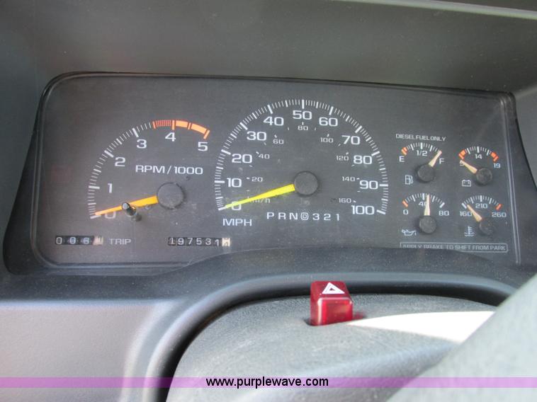 image for item F5323 1999 Chevrolet 2500 pickup truck