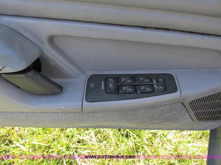 image for item F5324 1994 Mercury Topaz GS