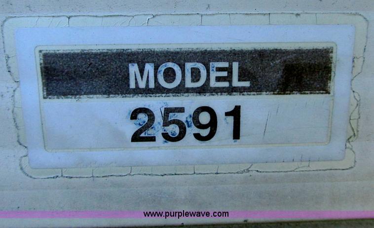 image for item F5325 1995 Skyline Nomad 2591 25' camper