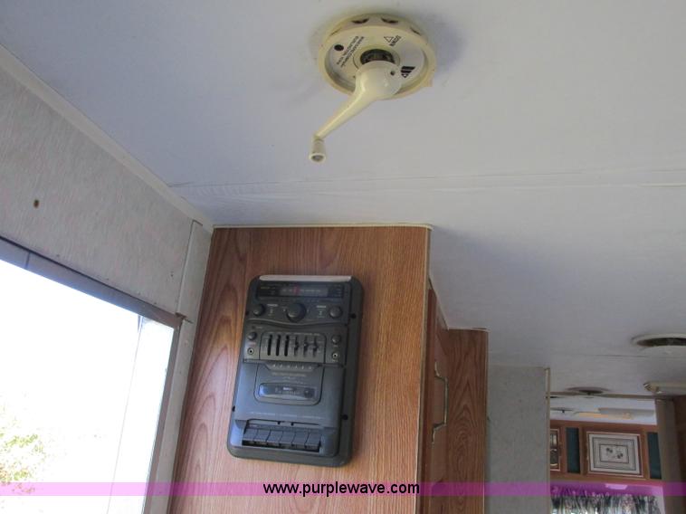 image for item F5325 1995 Skyline Nomad 2591 25' camper