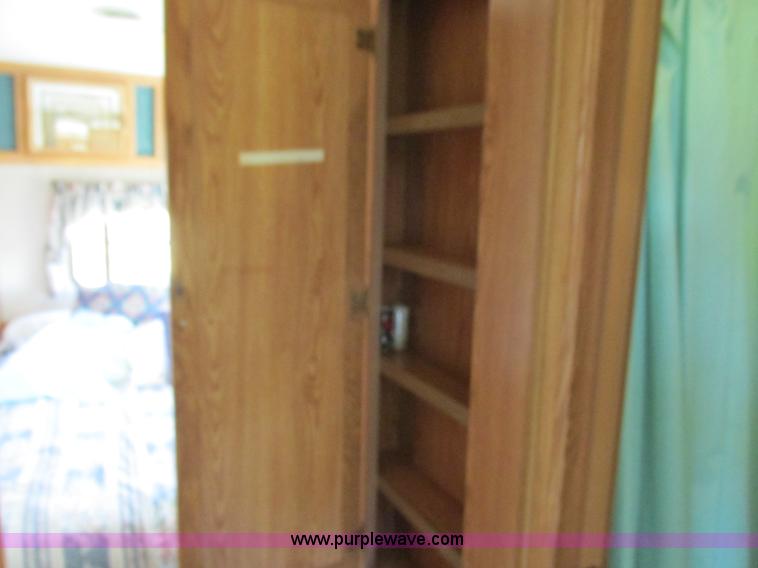 image for item F5325 1995 Skyline Nomad 2591 25' camper