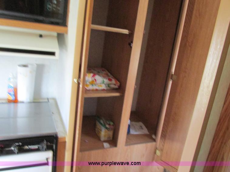 image for item F5325 1995 Skyline Nomad 2591 25' camper