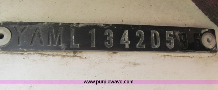 image for item F5350 1995 Yamaha Wave Raider personal watercraft