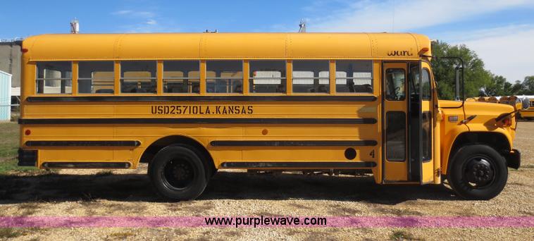 image for item F6719 1990 GMC school bus