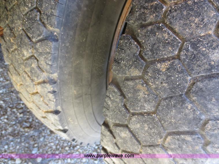 image for item F6719 1990 GMC school bus