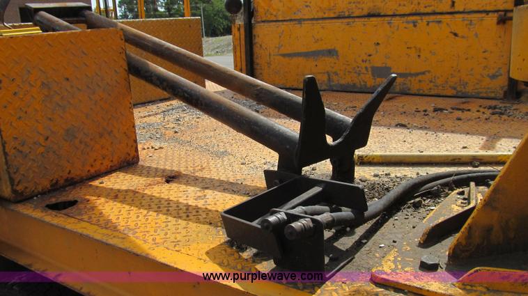 image for item G2131 2002 Ford F550 utility truck