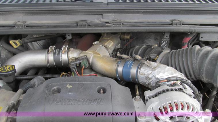 image for item G2131 2002 Ford F550 utility truck