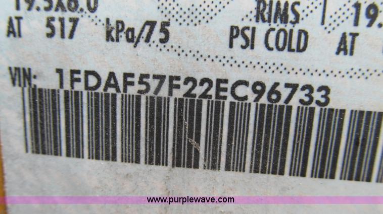 image for item G2131 2002 Ford F550 utility truck