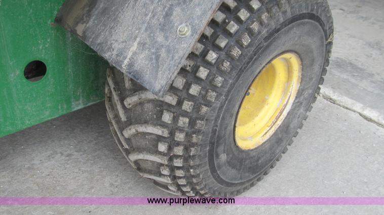 image for item G2155 1999 John Deere Gator utility vehicle