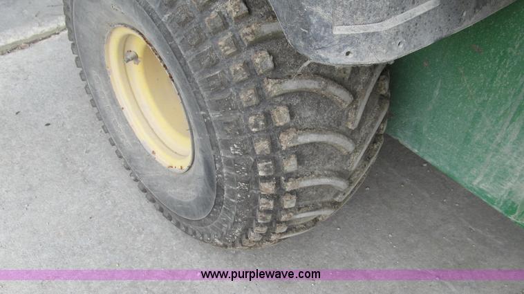 image for item G2155 1999 John Deere Gator utility vehicle