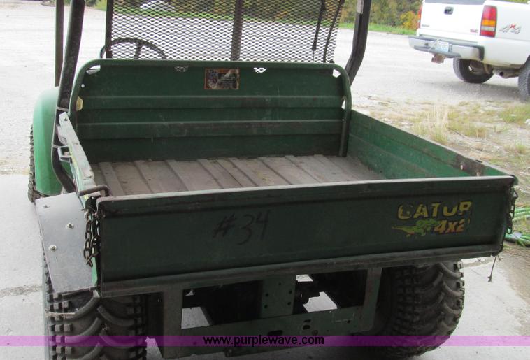 image for item G2155 1999 John Deere Gator utility vehicle