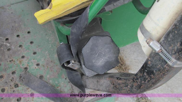 image for item G2155 1999 John Deere Gator utility vehicle