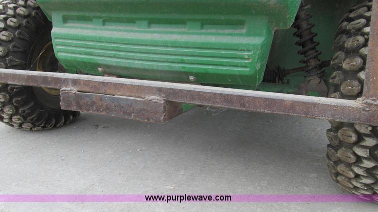 image for item G2155 1999 John Deere Gator utility vehicle