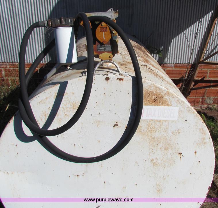 image for item G4310 Approximately 500 gallon fuel tank