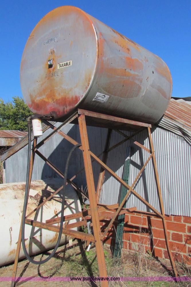 image for item G4311 300 gallon fuel tank