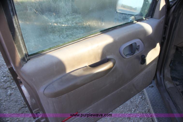 image for item G4314 1995 Chevrolet 1500 pickup truck