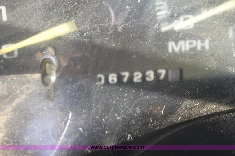 image for item G4314 1995 Chevrolet 1500 pickup truck