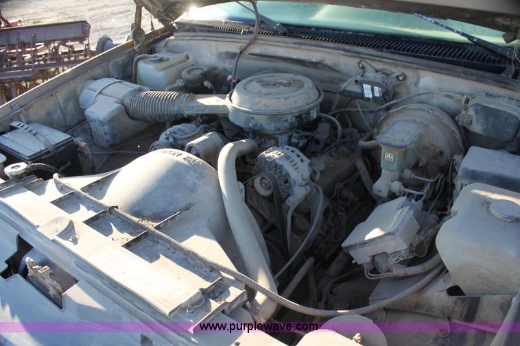 image for item G4314 1995 Chevrolet 1500 pickup truck