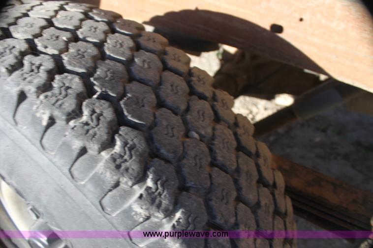 image for item G4314 1995 Chevrolet 1500 pickup truck