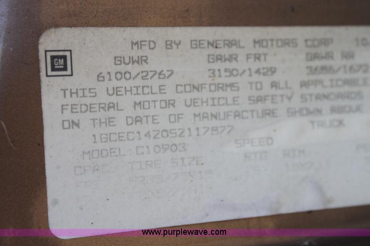 image for item G4314 1995 Chevrolet 1500 pickup truck