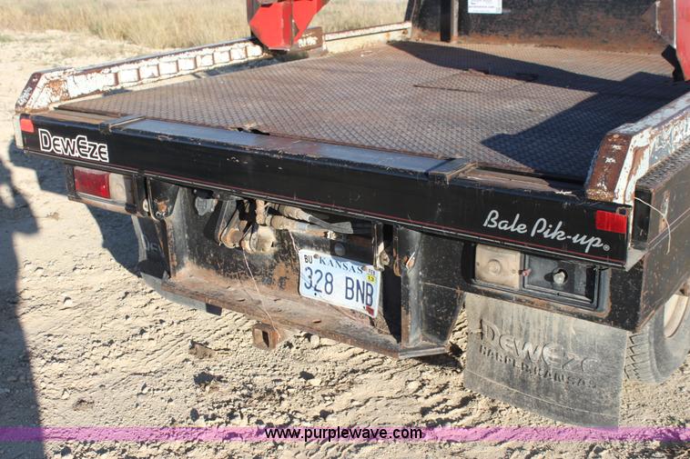 image for item G4326 1989 Ford F250 HD XLT Lariat pickup truck