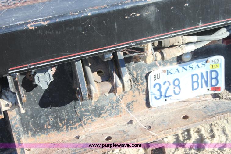 image for item G4326 1989 Ford F250 HD XLT Lariat pickup truck