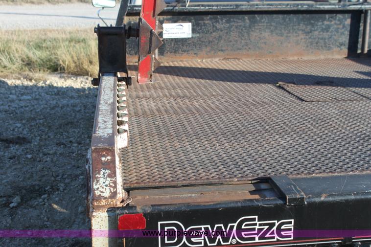 image for item G4326 1989 Ford F250 HD XLT Lariat pickup truck