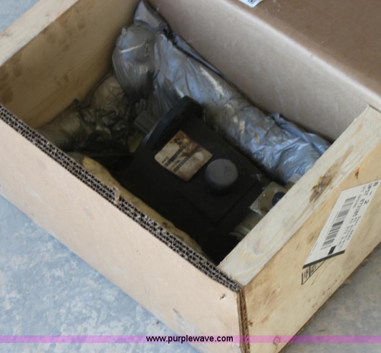 image for item G4328 Standard flow hydraulic pump