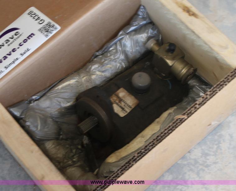 image for item G4328 Standard flow hydraulic pump