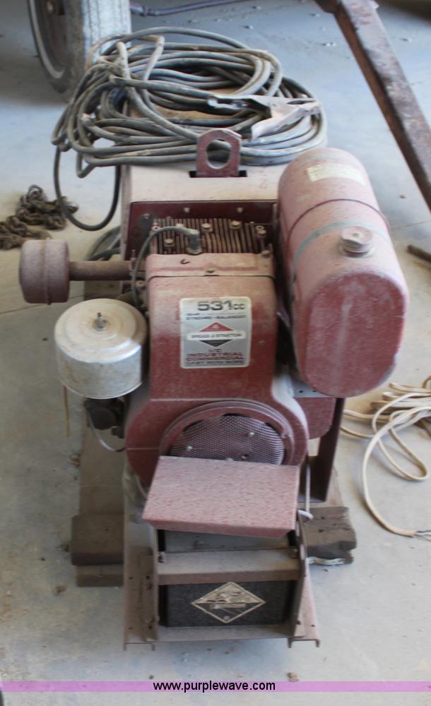 image for item G4334 Lincoln AC/DC arc welder/generator
