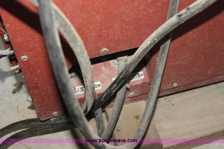 image for item G4334 Lincoln AC/DC arc welder/generator