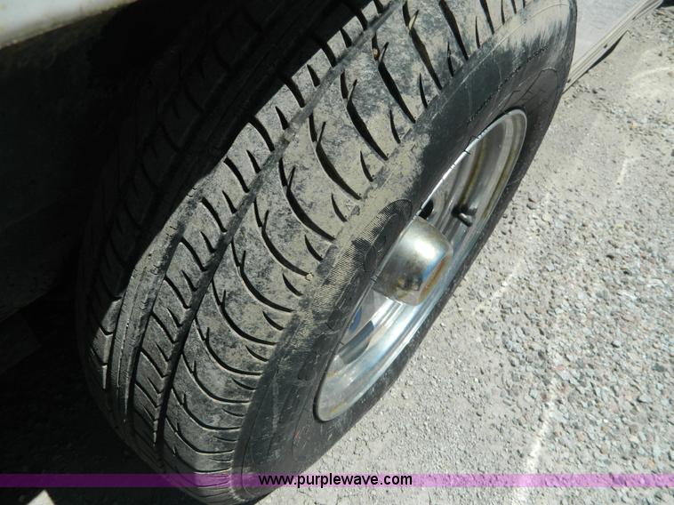 image for item G7908 2005 H&H 20' enclosed trailer