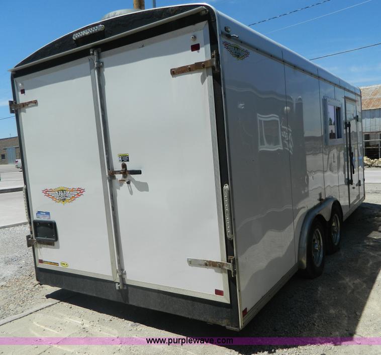 image for item G7908 2005 H&H 20' enclosed trailer