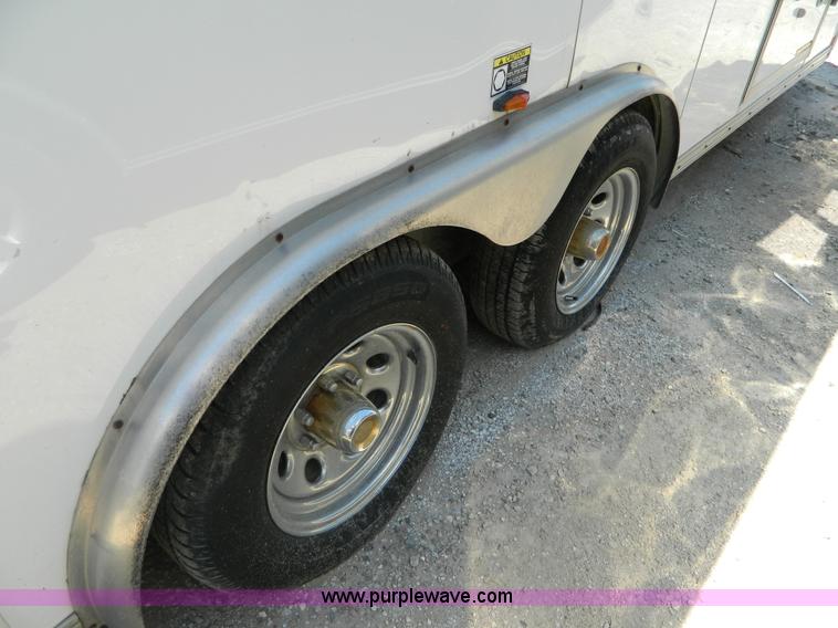 image for item G7908 2005 H&H 20' enclosed trailer