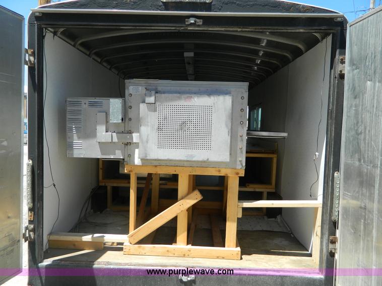 image for item G7908 2005 H&H 20' enclosed trailer