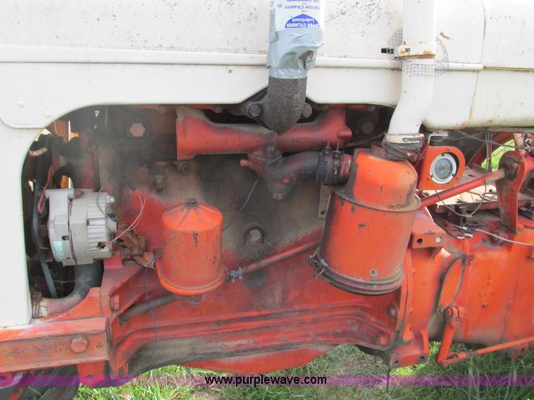 image for item G9405 Case 401 tractor