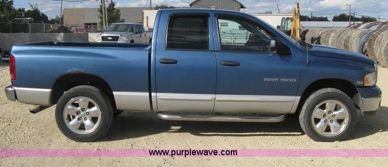 image for item H4485 2003 Dodge Ram 1500 Laramie Quad Cab pickup truck