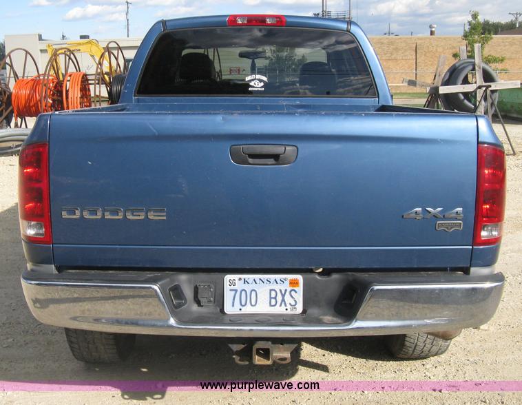image for item H4485 2003 Dodge Ram 1500 Laramie Quad Cab pickup truck