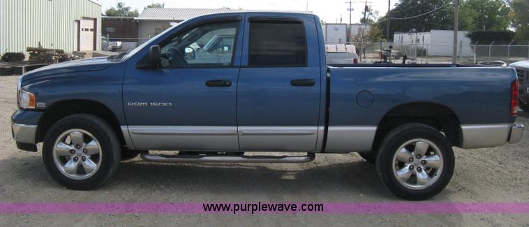 image for item H4485 2003 Dodge Ram 1500 Laramie Quad Cab pickup truck
