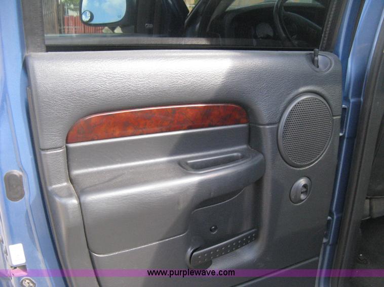 image for item H4485 2003 Dodge Ram 1500 Laramie Quad Cab pickup truck