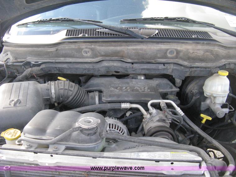 image for item H4485 2003 Dodge Ram 1500 Laramie Quad Cab pickup truck