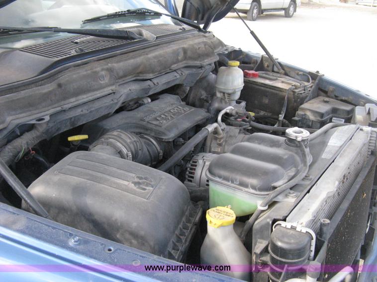 image for item H4485 2003 Dodge Ram 1500 Laramie Quad Cab pickup truck