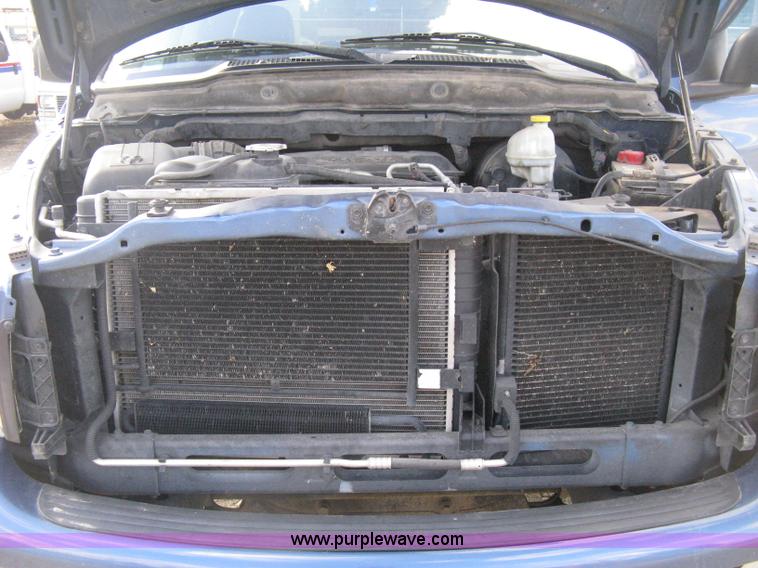 image for item H4485 2003 Dodge Ram 1500 Laramie Quad Cab pickup truck